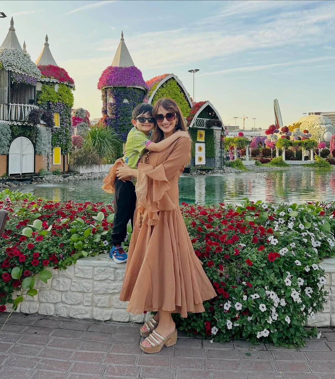 Post 2 by Dr. Harpreet Bhatia | Dubai Fitness Coach & Influencer on Instagram (carousel)