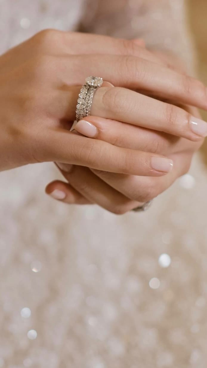 Post 4 by Christina | Luxury Bridal Stylist on Instagram (video)