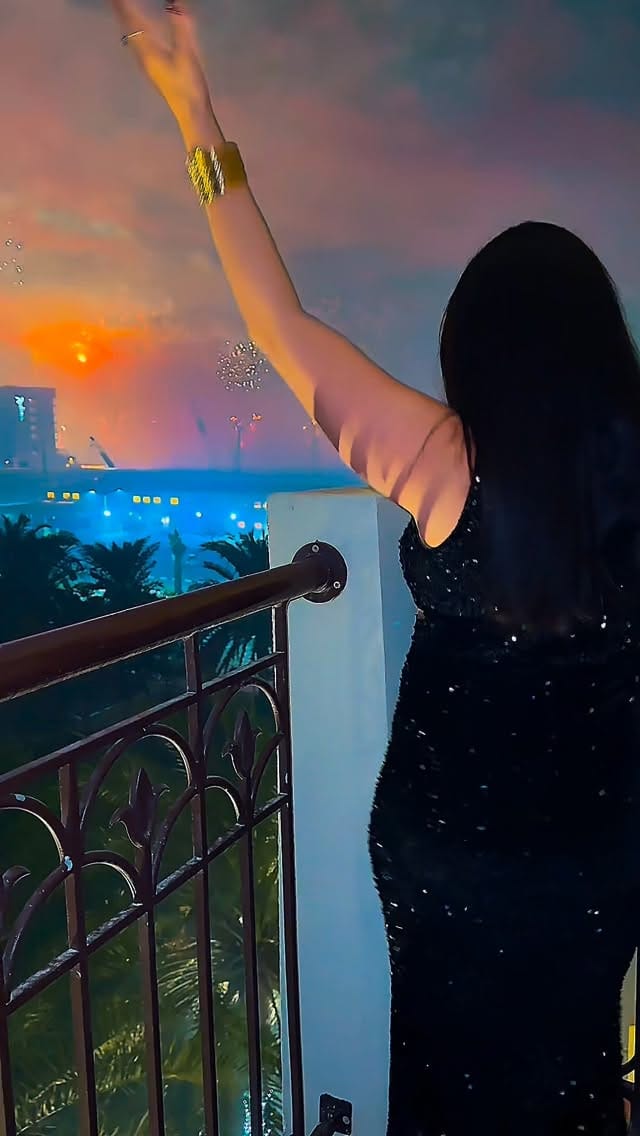 Post 6 by Satisfying Spots  | Satisfied Dubai on Instagram (video)