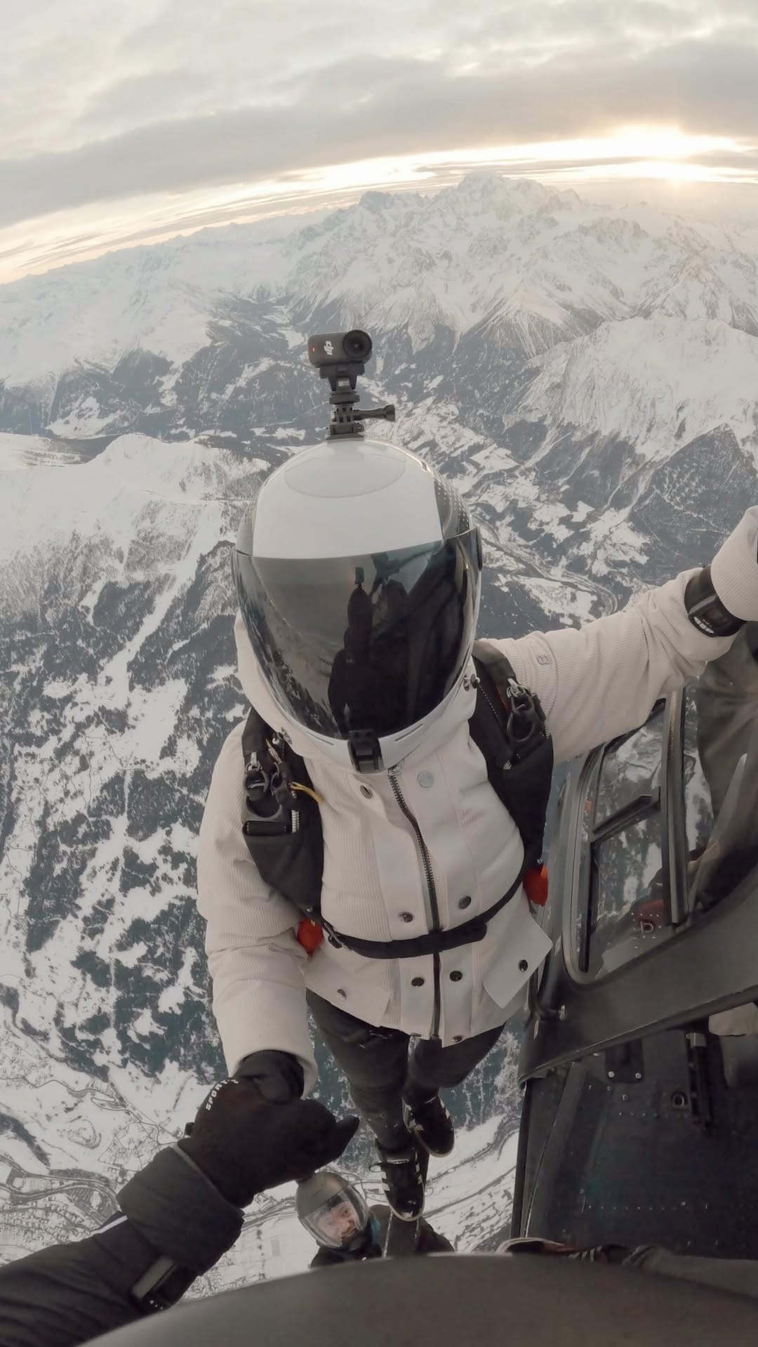 Post 1 by Naila Nazer on Instagram (video)