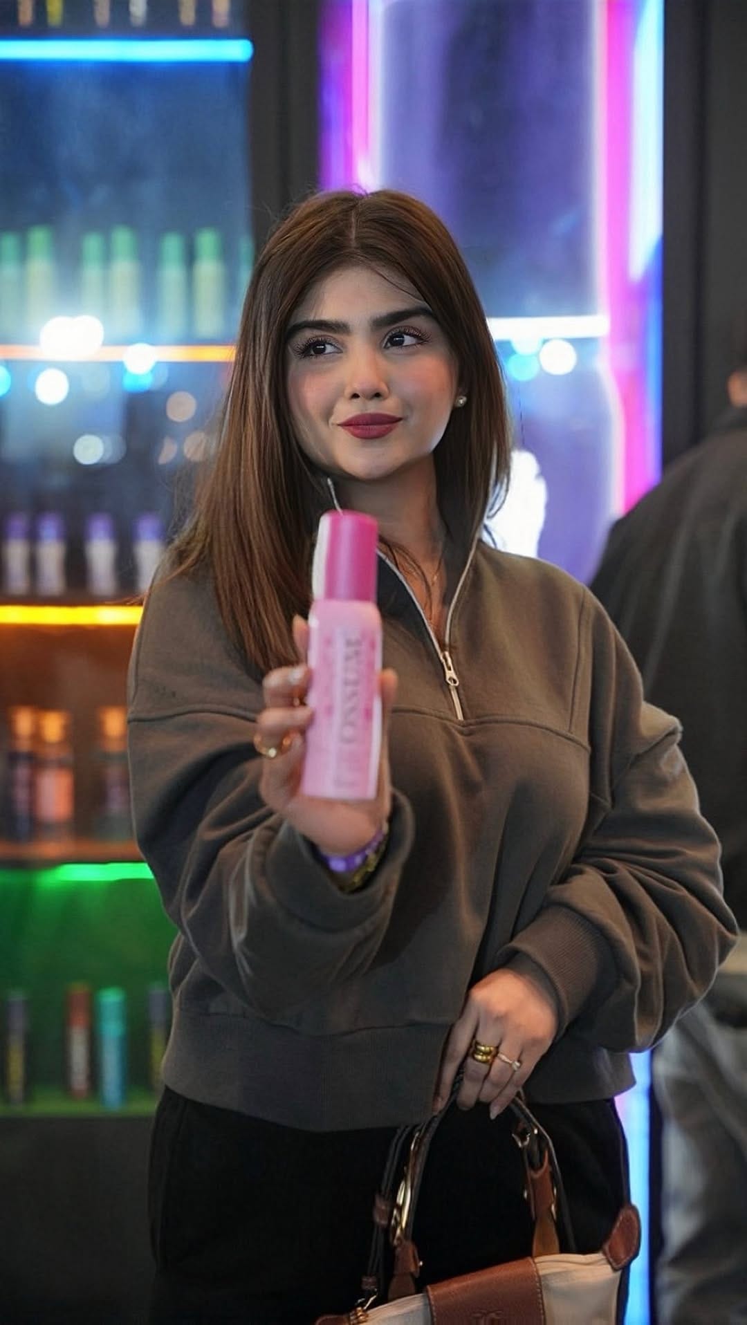 Post 2 by Anum Zafar on Instagram (video)