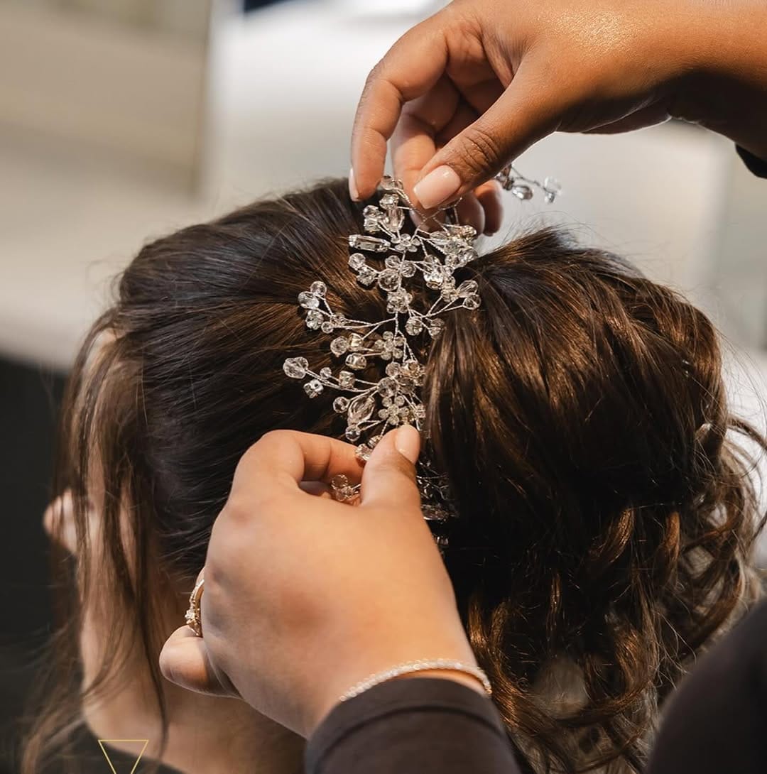 Post 10 by Sonia Abbas | Makeup & Hair Artist on Instagram (carousel)