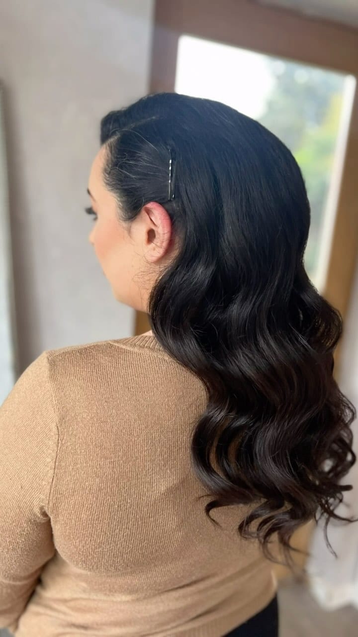 Post 5 by Sonia Abbas | Makeup & Hair Artist on Instagram (video)