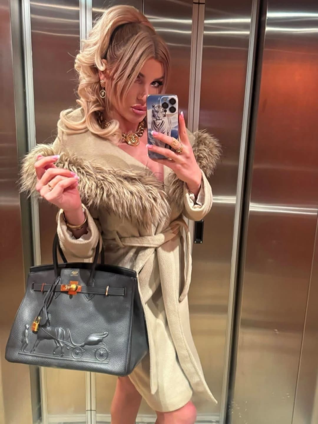 Post 1 by Anastasia Terzi 💎 on Instagram (image)