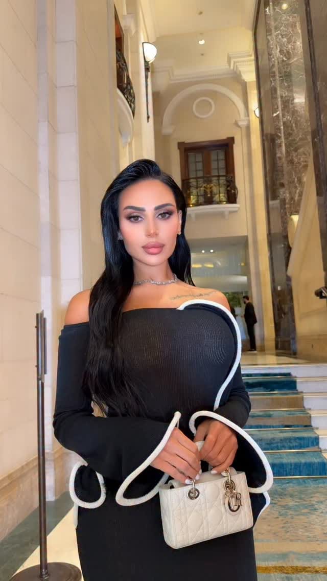 Post 4 by Tamara El Masri on Instagram (video)