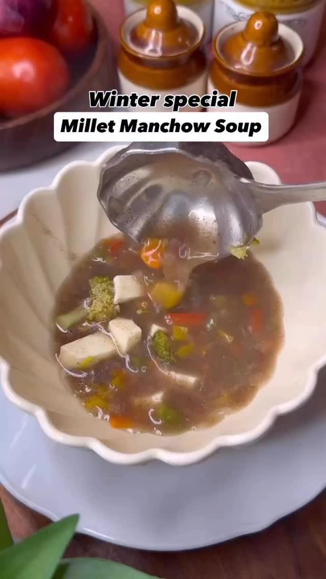 Post 4 by Manoli Mehta| Dietician| Weight loss| PCOS|Dubai on Instagram (video)