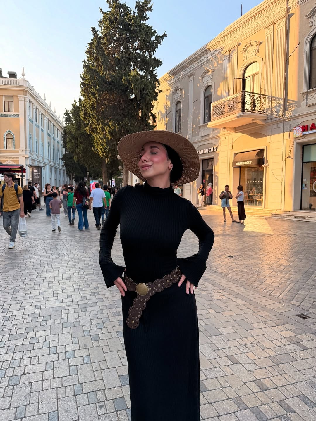 Post 10 by Habiba El-hady  حبيبه الهآدى on Instagram (carousel)