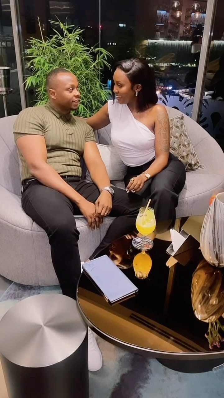 Post 1 by 𝐑𝐞𝐧𝐧𝐞 𝐉𝐚𝐜𝐨𝐛𝐬🇰🇪 on Instagram (video)