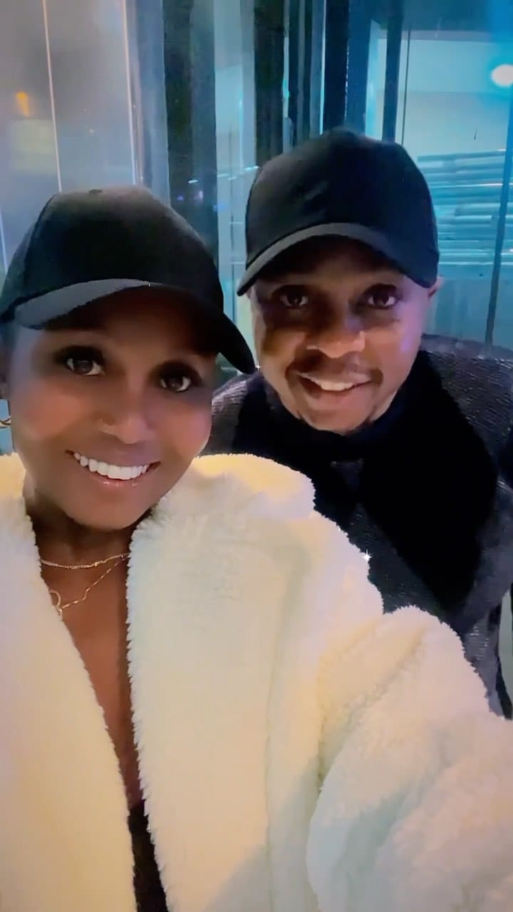 Post 8 by 𝐑𝐞𝐧𝐧𝐞 𝐉𝐚𝐜𝐨𝐛𝐬🇰🇪 on Instagram (video)