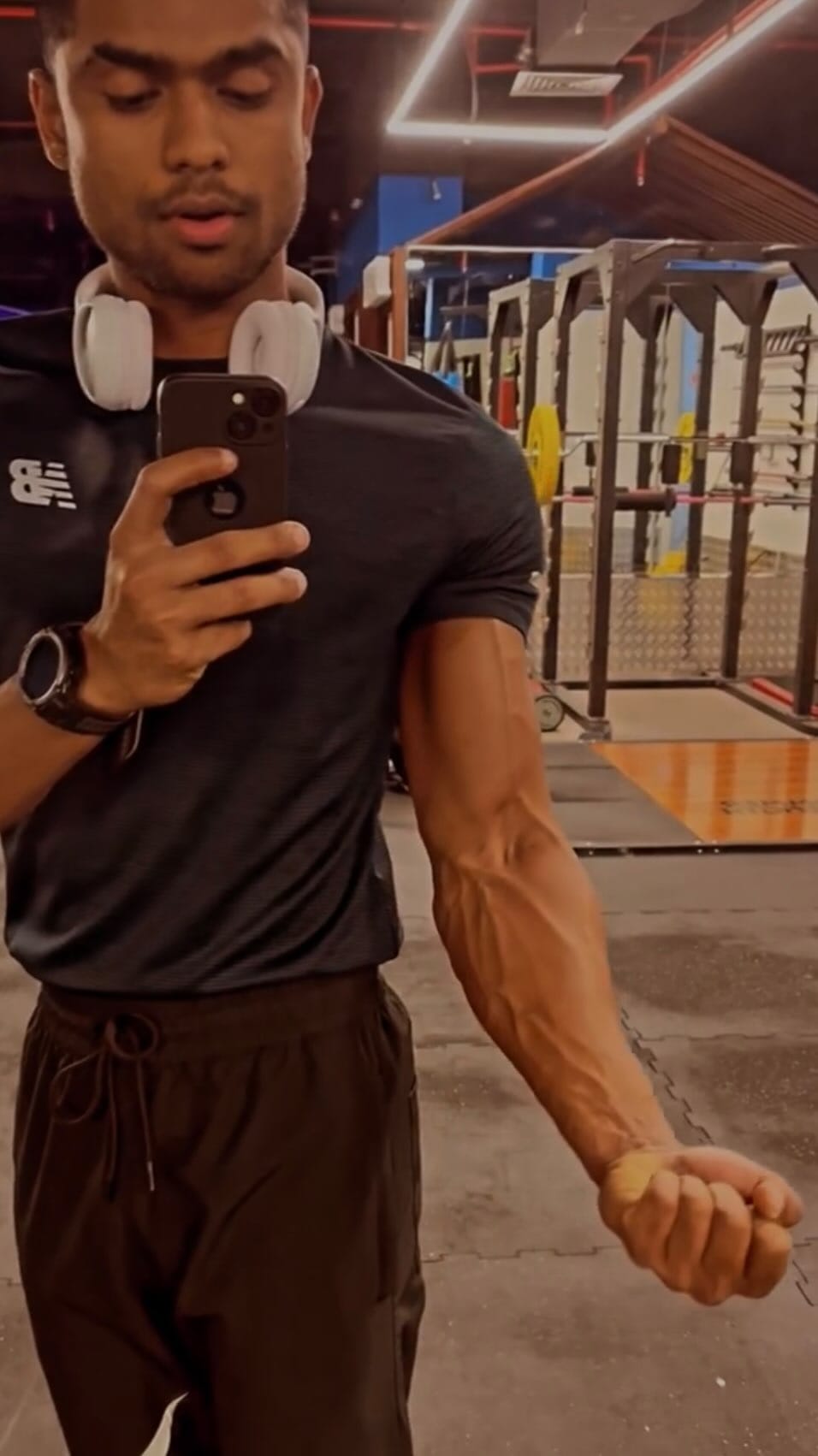 Post 5 by Kishor Ayyaswamy on Instagram (video)