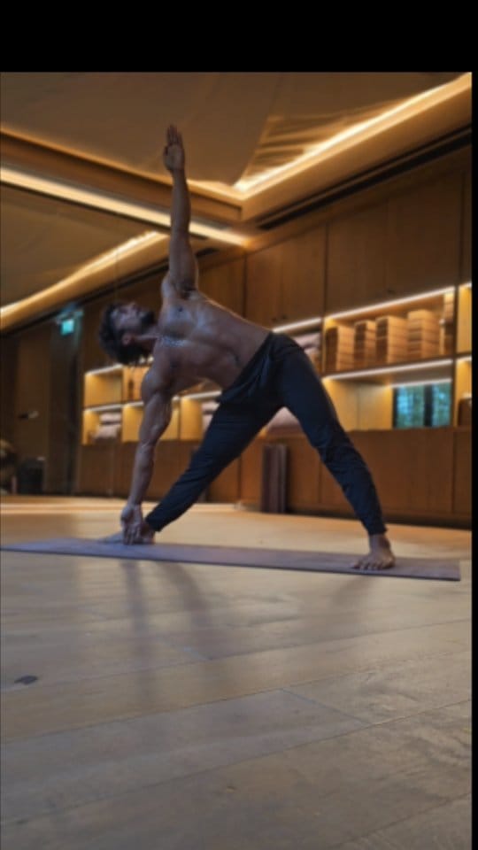 Post 8 by Avinash Kumar on Instagram (video)
