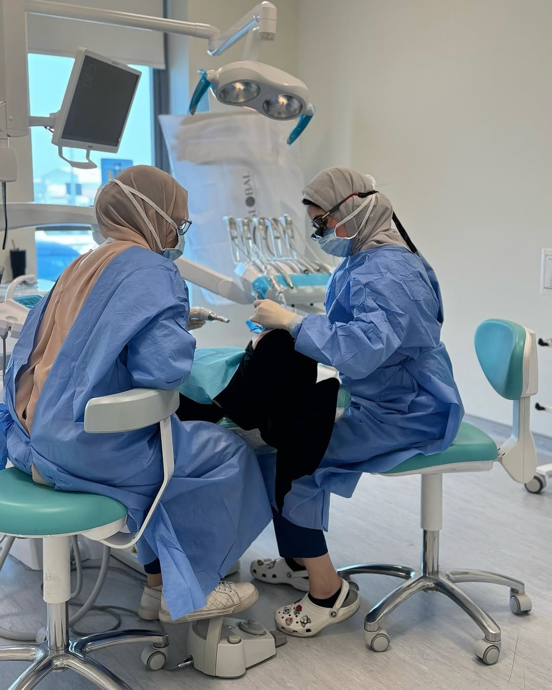 Post 6 by Dr. Jana Alalami on Instagram (carousel)