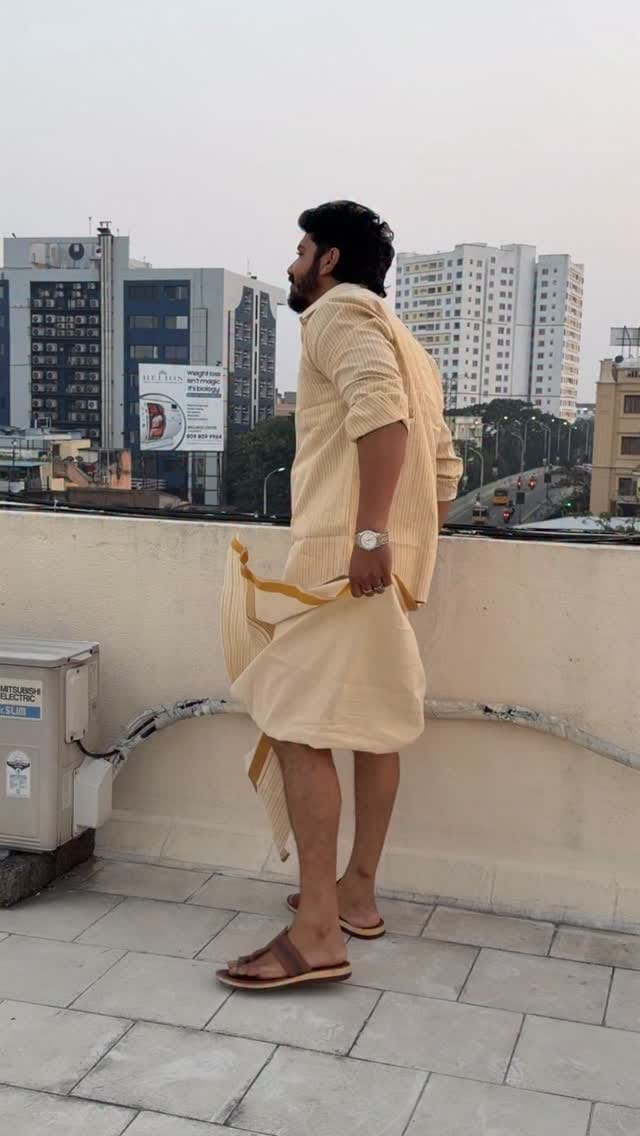 Post 4 by Vicky Roshan on Instagram (video)