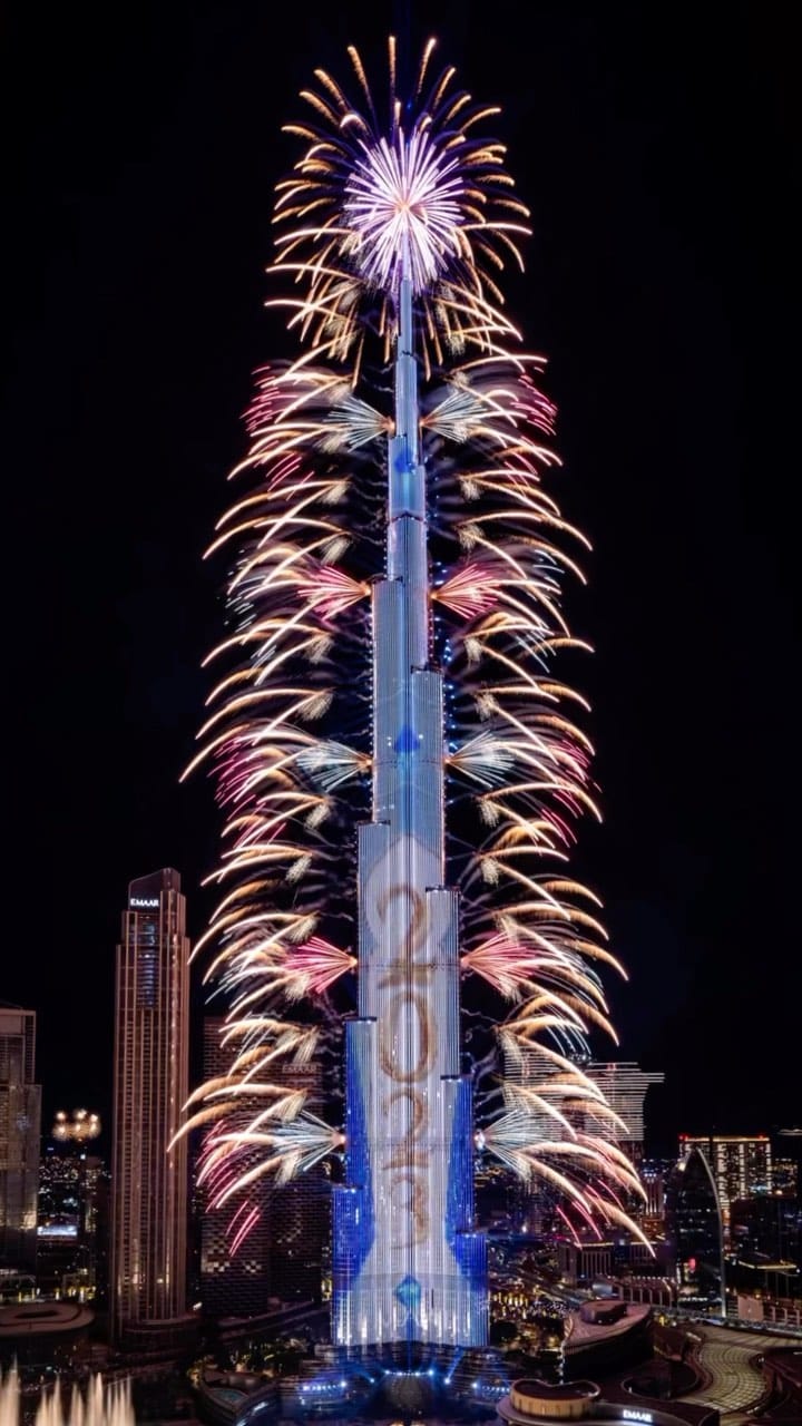 Post 5 by Cedric Ribeiro Dubai Photographer on Instagram (video)