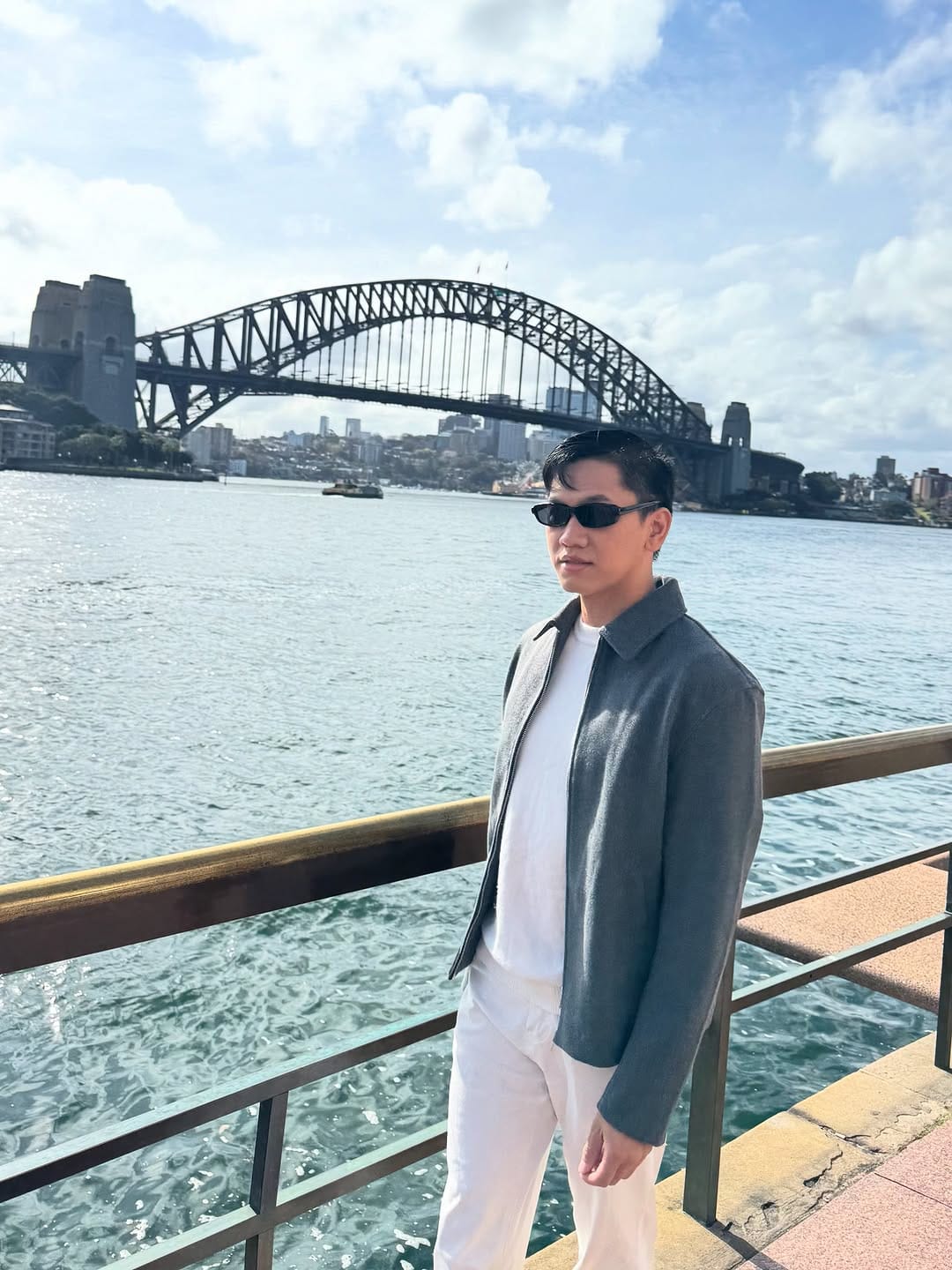 Post 10 by JA Mariano on Instagram (carousel)