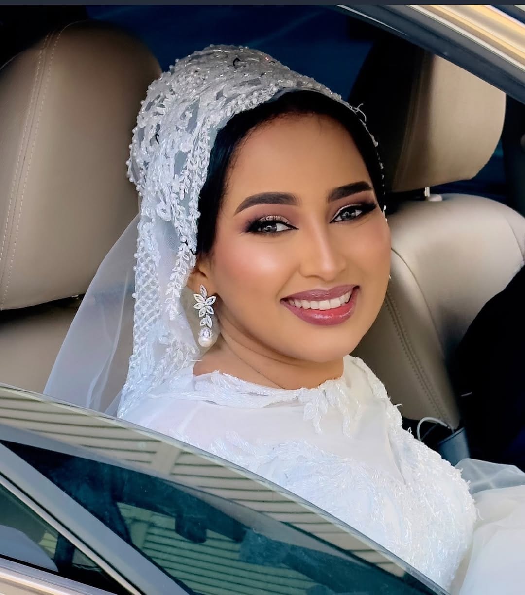 Post 10 by SHAHD ADLAN  شهد عدلان |  UAE makeup artist on Instagram (carousel)