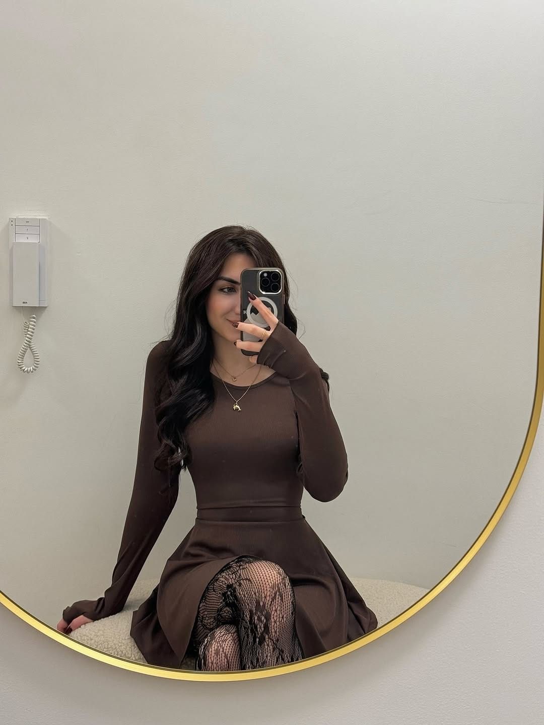 Post 2 by 𝓚𝓪𝓶𝓲𝓵𝓵𝓪 𝓐𝓼𝓰𝓪𝓻𝓸𝓿𝓪 on Instagram (carousel)