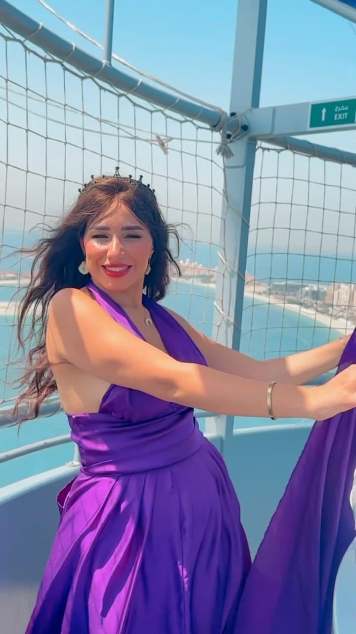 Post 7 by Flying Dress UAE on Instagram (video)