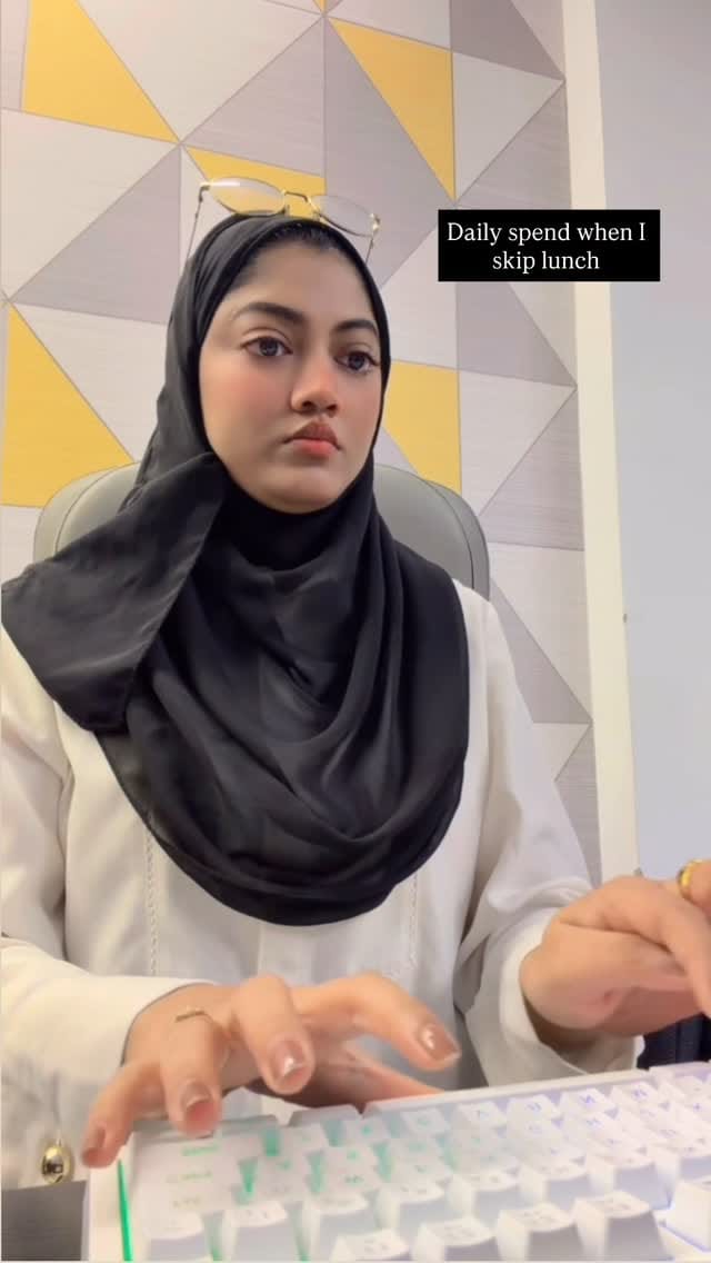 Post 1 by Rabia Mirza✨ on Instagram (video)
