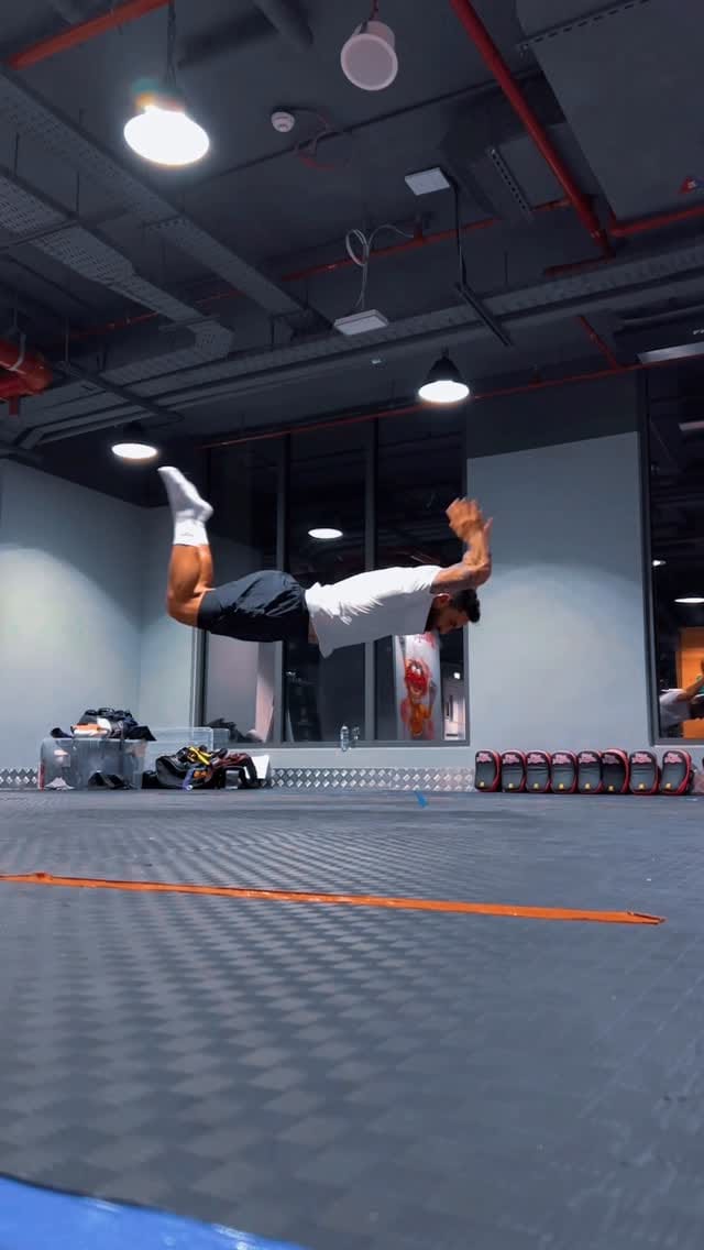 Post 4 by LION STRONG on Instagram (video)