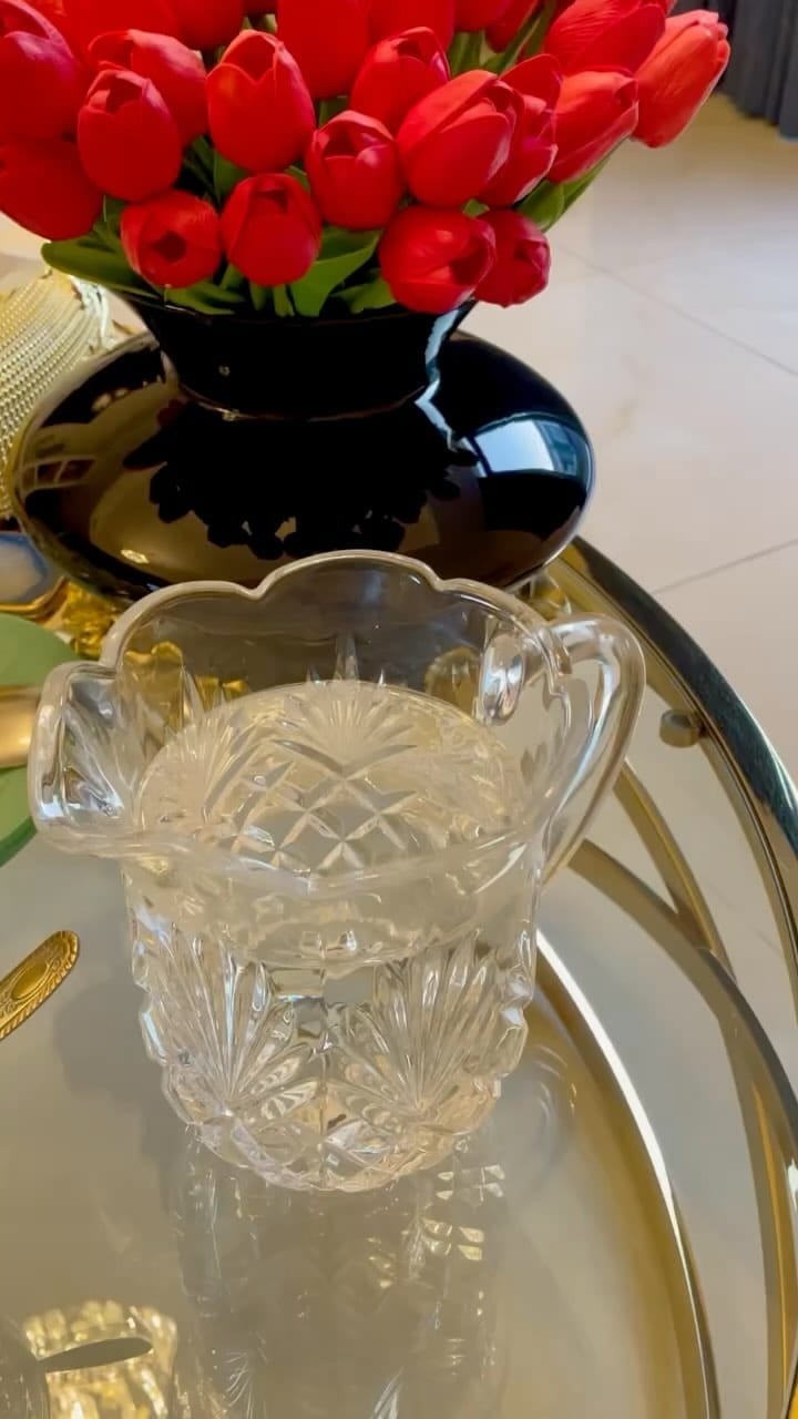 Post 1 by #sassyyetclassy💃 on Instagram (video)