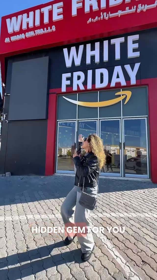 Post 6 by Ellie Z Amin on Instagram (video)
