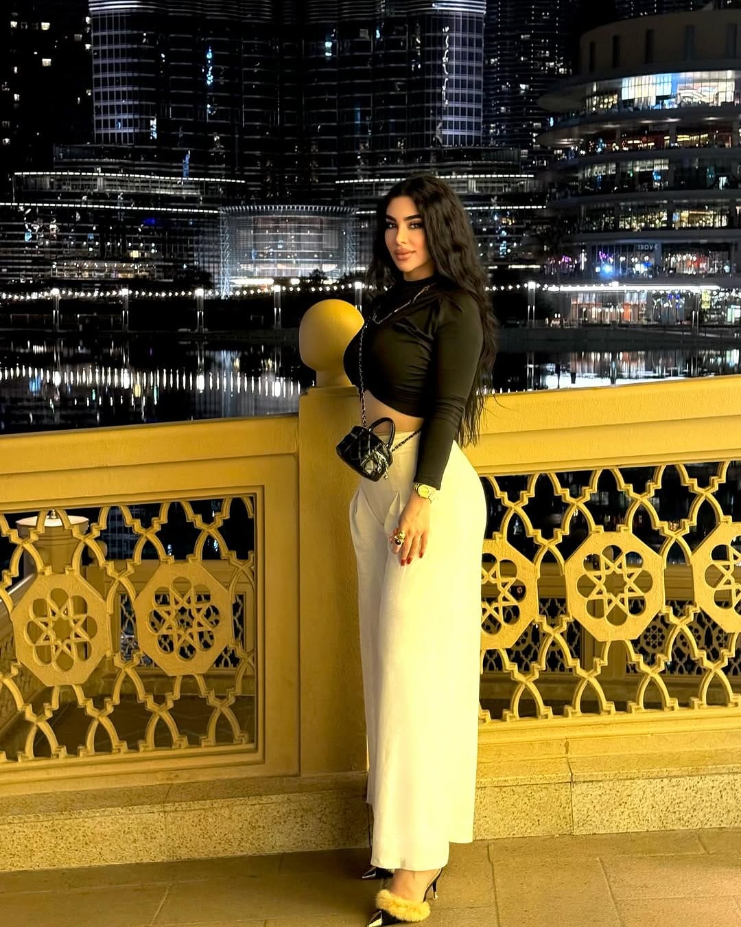 Post 9 by BIBA on Instagram (carousel)