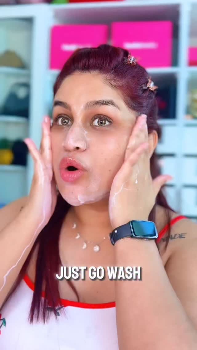 Post 5 by Kiara on Instagram (video)