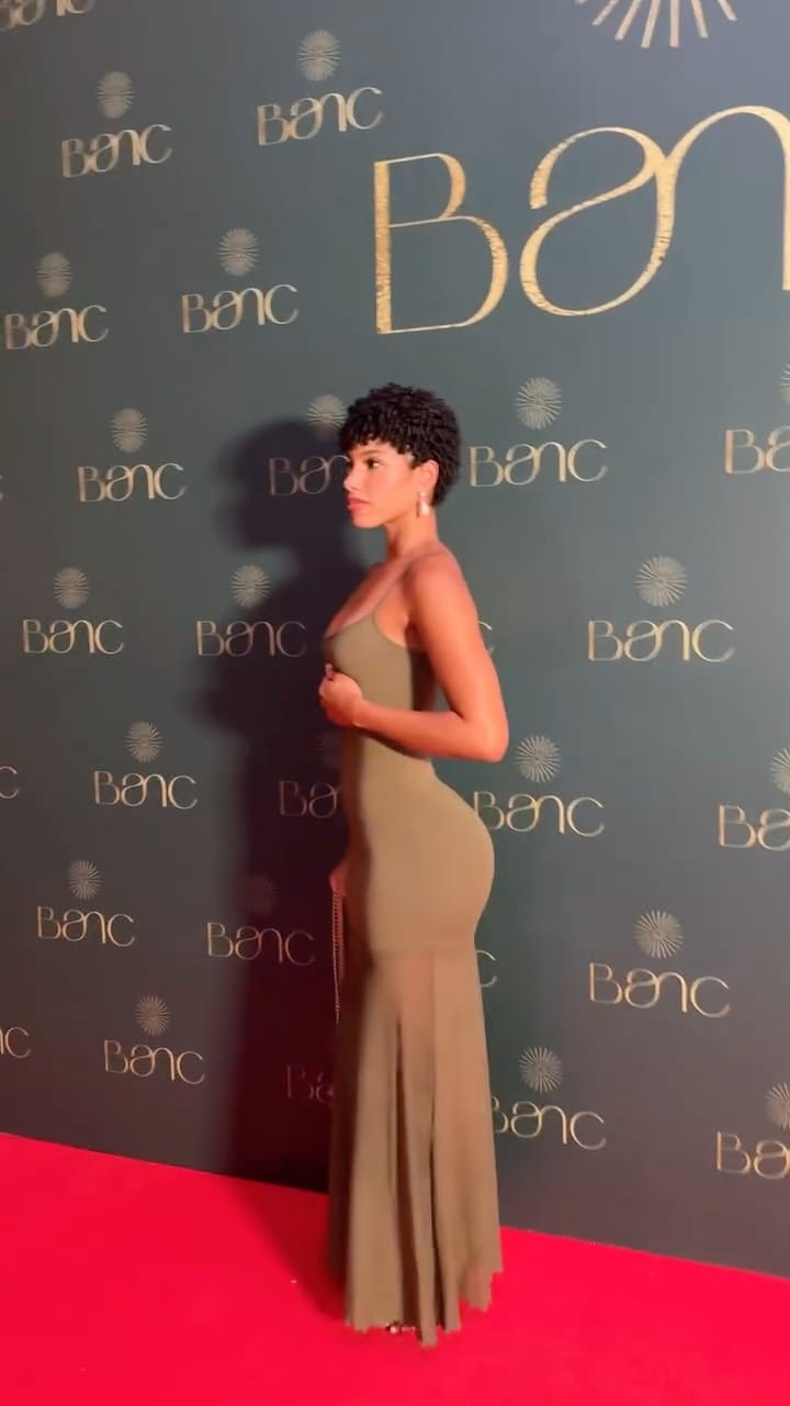 Post 10 by Estephany Gutiérrez on Instagram (video)