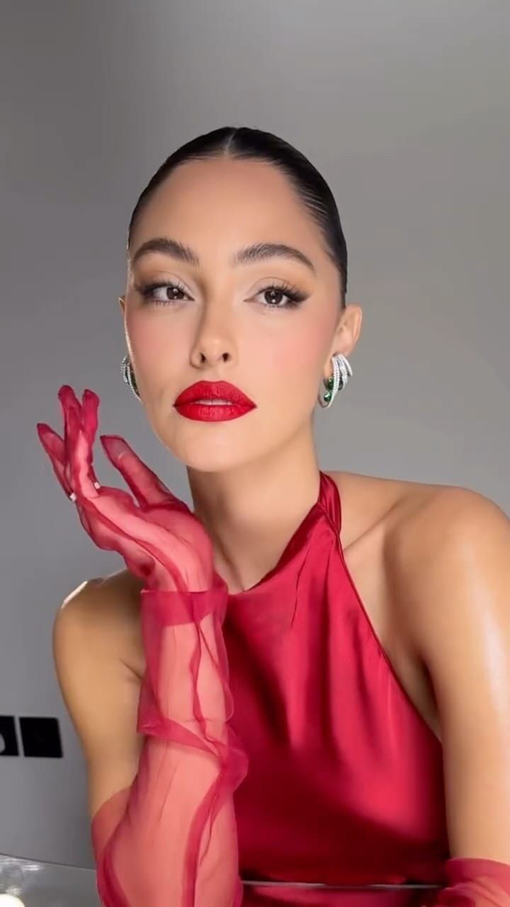 Post 6 by Yulius Danus on Instagram (video)