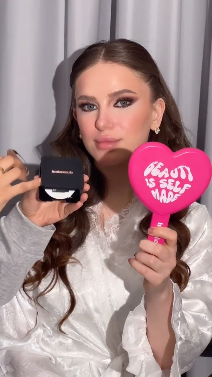 Post 1 by @roqaya.makeupartist on Instagram (video)