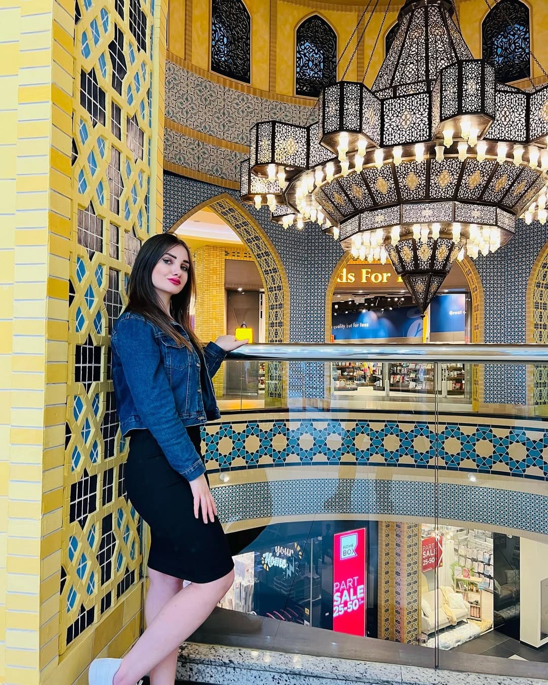 Post 8 by Riem Jdeed on Instagram (carousel)
