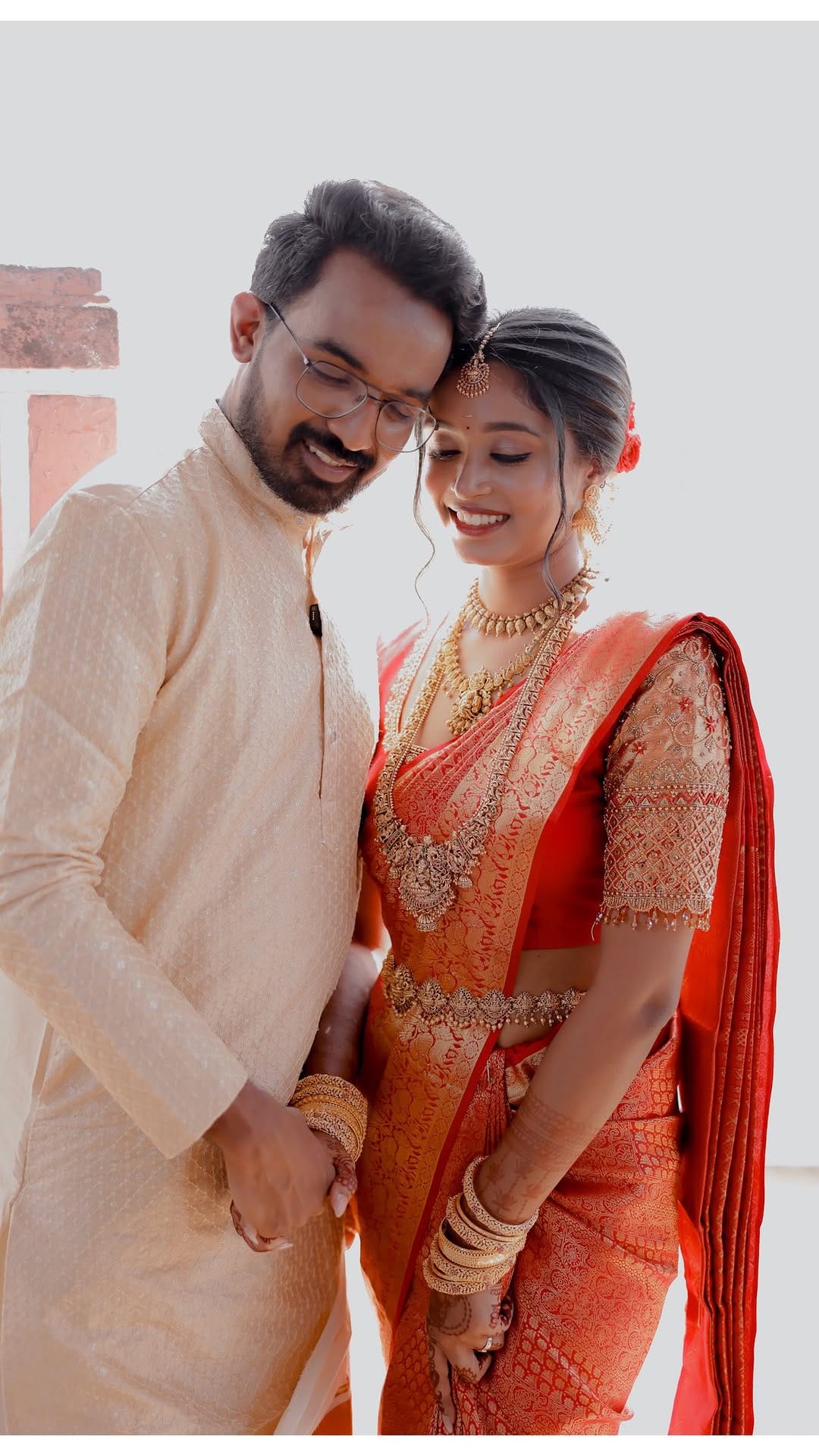 Post 1 by MinnoosBombay | wedding photography & Films on Instagram (video)