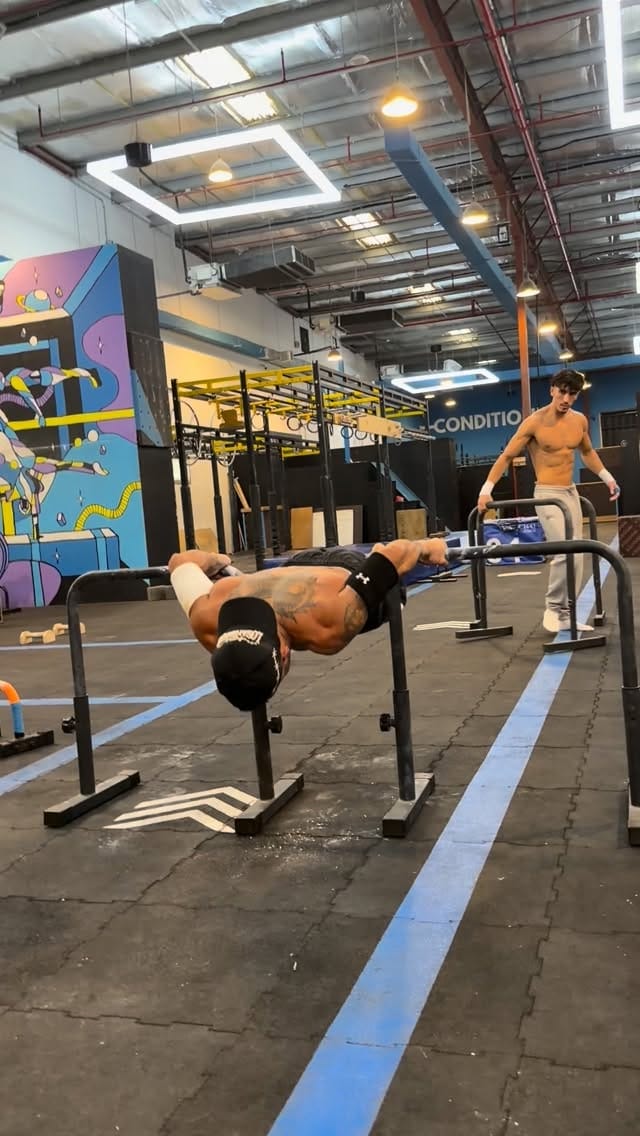 Post 6 by Eryc Ortiz on Instagram (video)