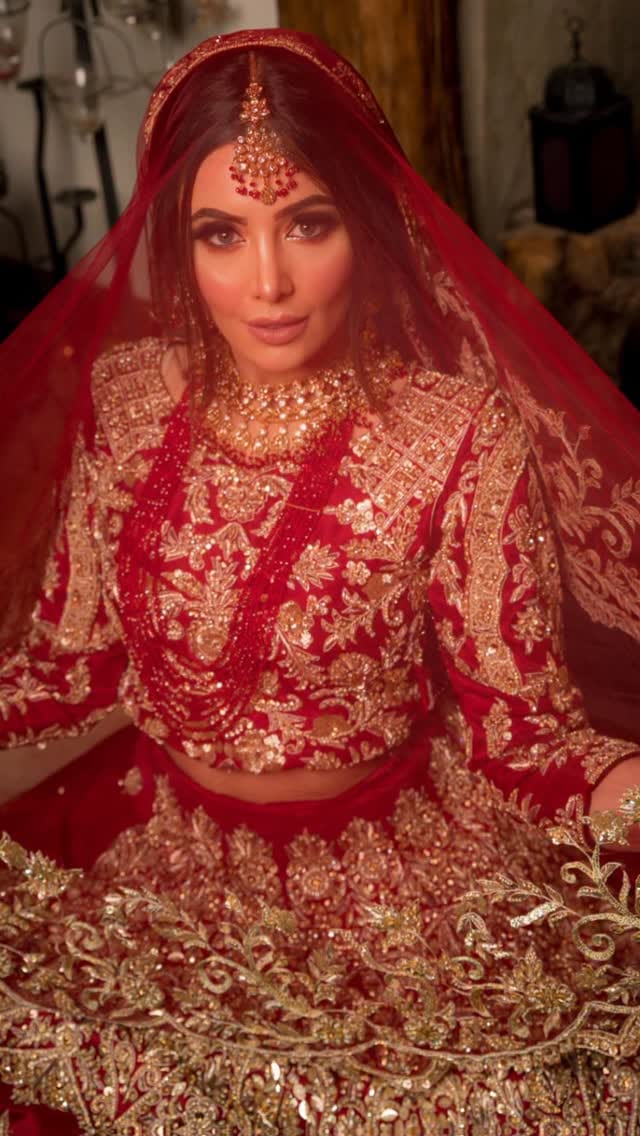 Post 1 by Saima Bibi on Instagram (video)