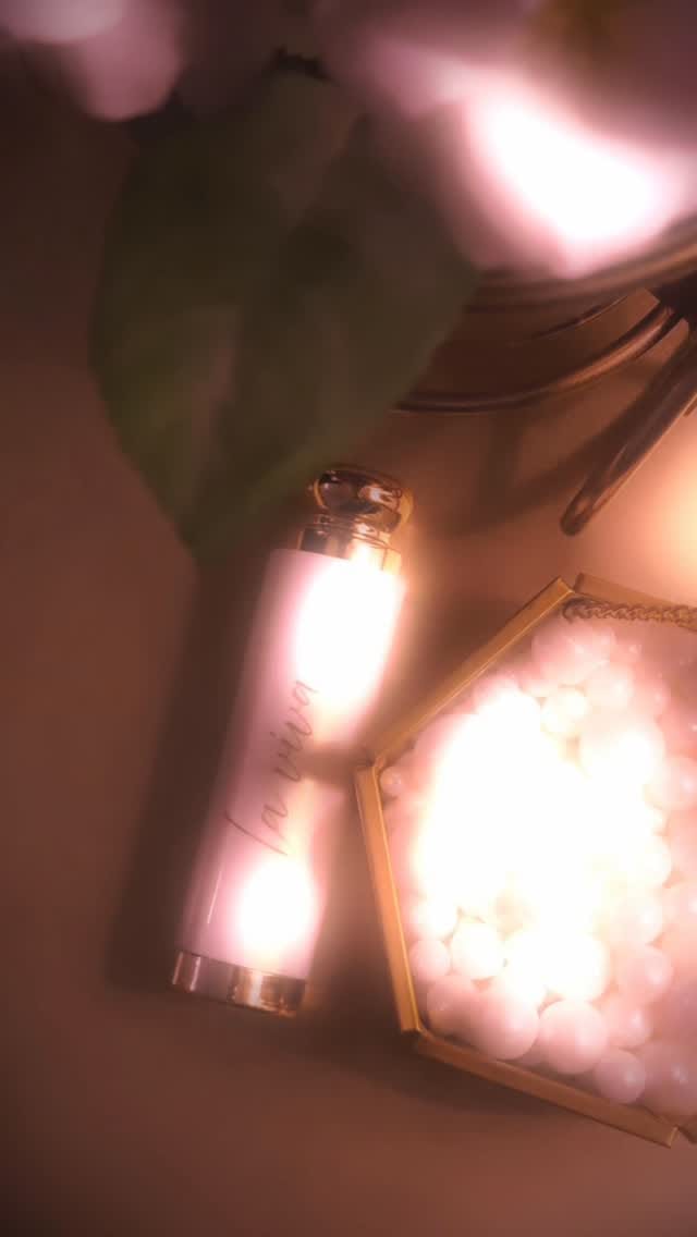 Post 7 by Amaara umair on Instagram (video)