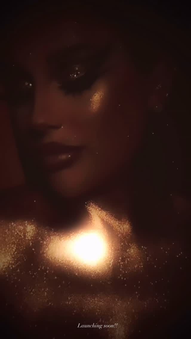 Post 5 by Amaara umair on Instagram (video)