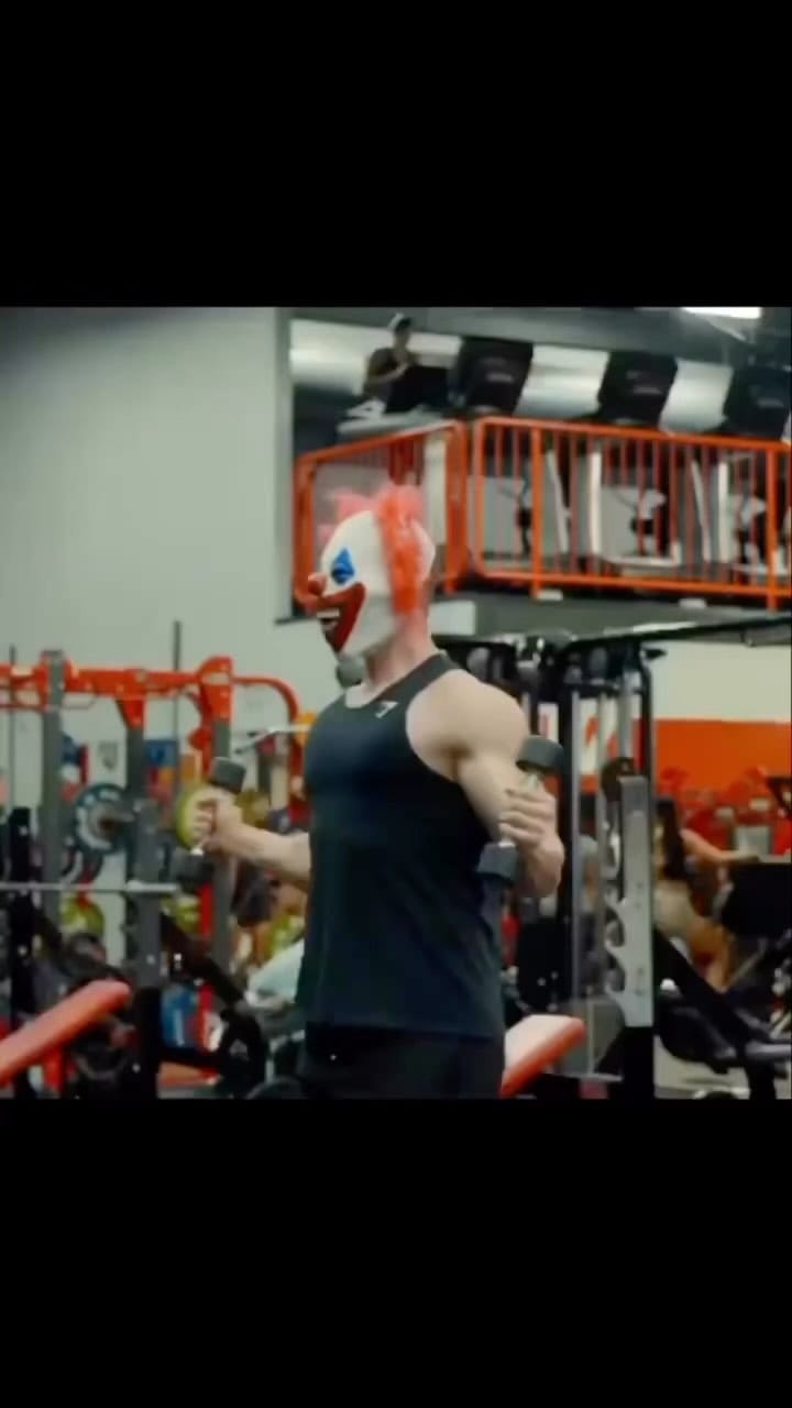 Post 1 by Dubai Fit Squad on Instagram (video)
