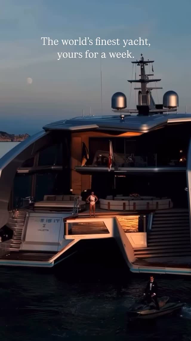 Post 4 by First Class Club on Instagram (video)