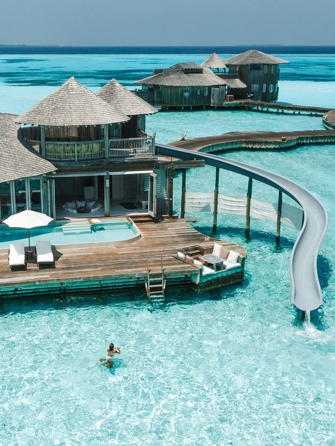 Post 5 by First Class Club on Instagram (image)