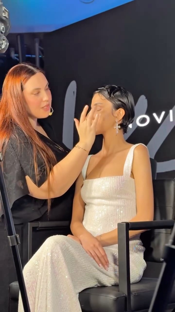 Post 9 by ANGIE SELI on Instagram (video)