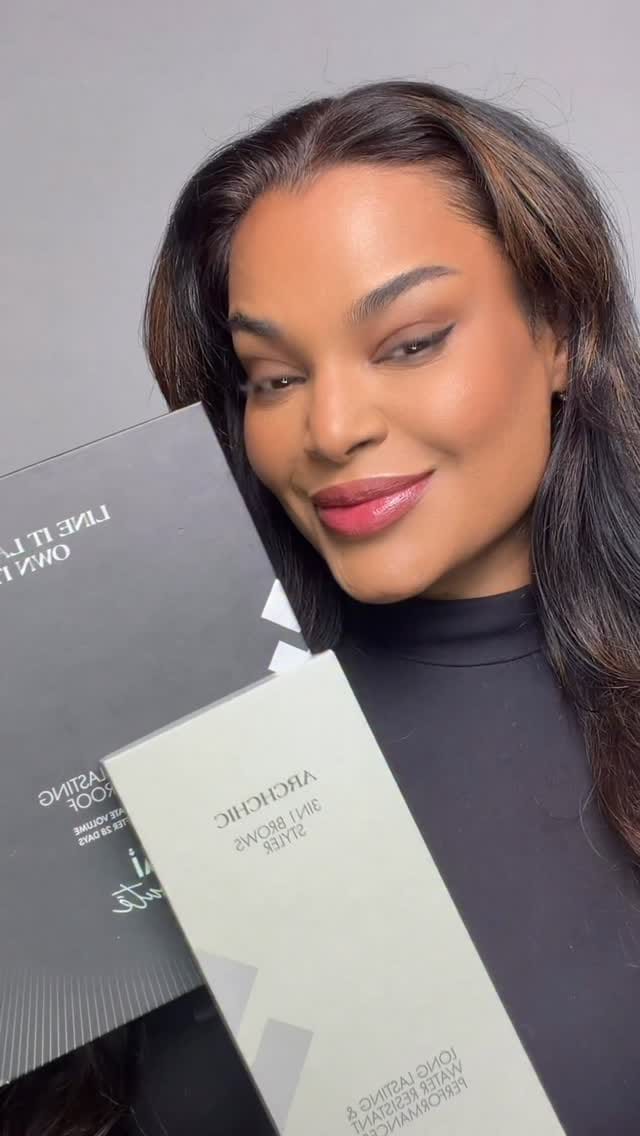 Post 2 by R I H A N N A . Z A W A T H on Instagram (video)