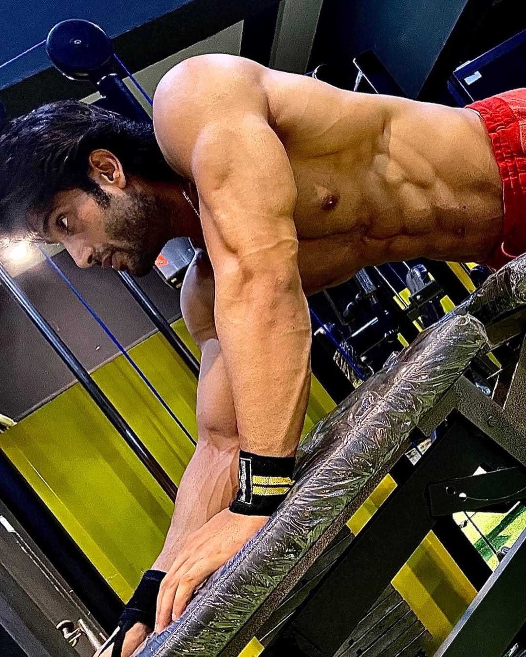 Post 3 by Aasif Rehmaan on Instagram (image)