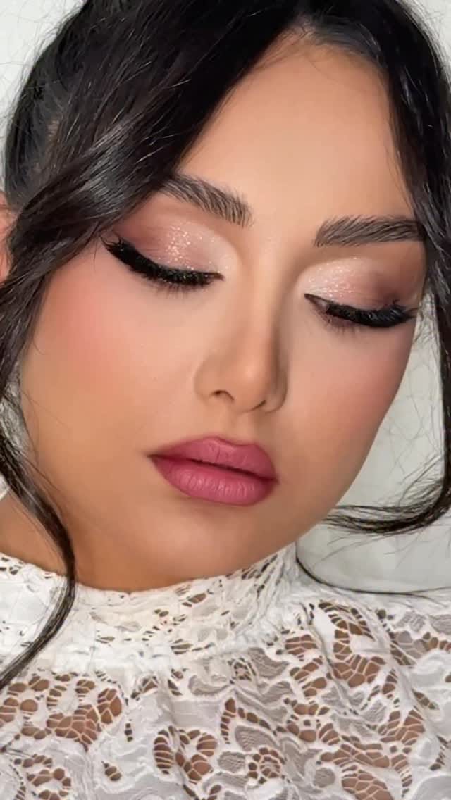 Post 7 by رها دهقانی | میکاپ آرتیست |هیراستایلیست روسی on Instagram (video)