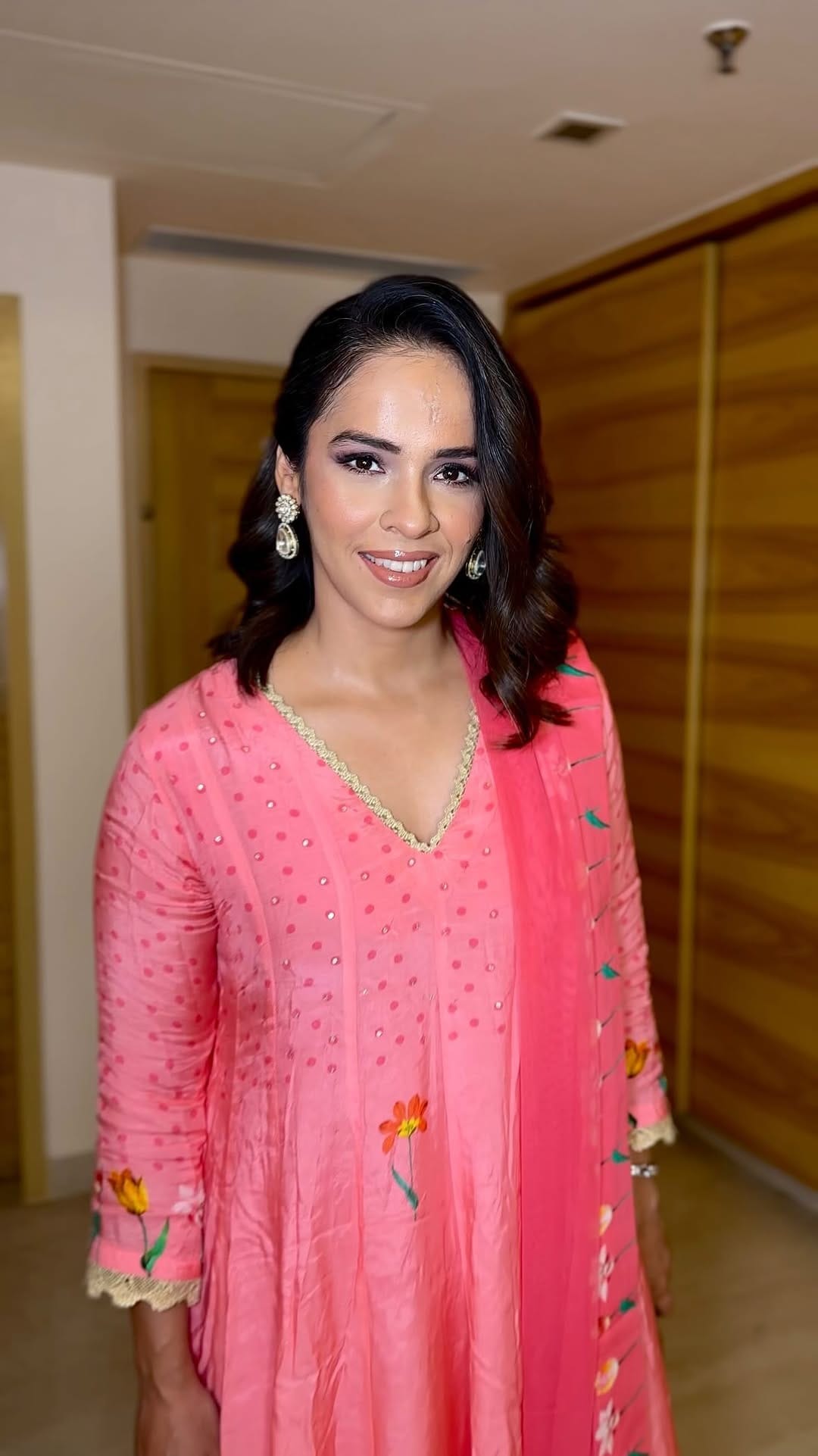 Post 9 by Srishty Batra on Instagram (video)