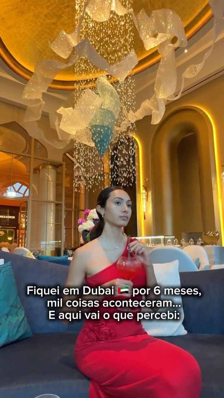 Post 9 by Monalisa on Instagram (video)