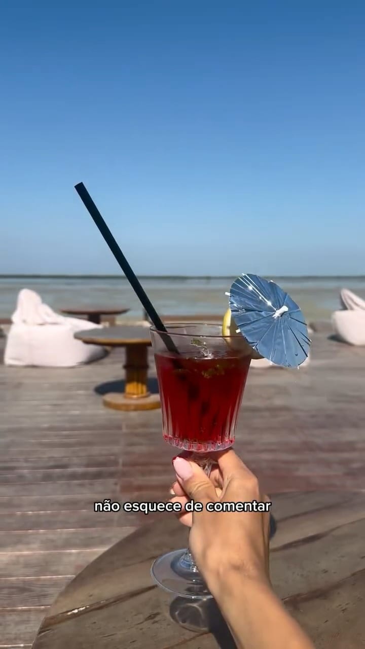 Post 4 by Monalisa on Instagram (video)