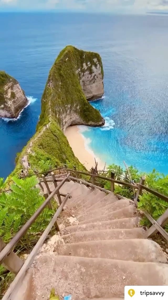 Post 5 by Travel Freak World ✈️ on Instagram (video)