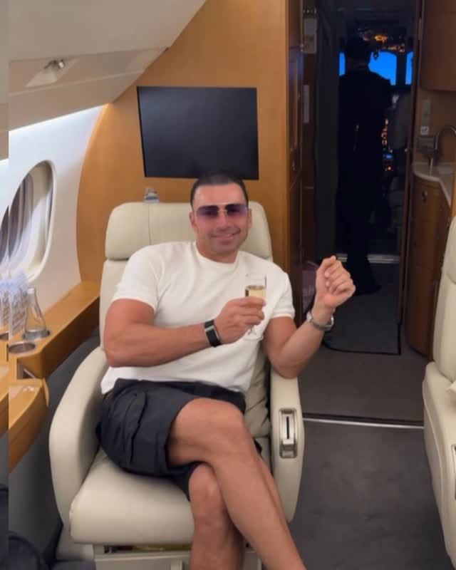 Post 7 by Kianoush Darban on Instagram (video)