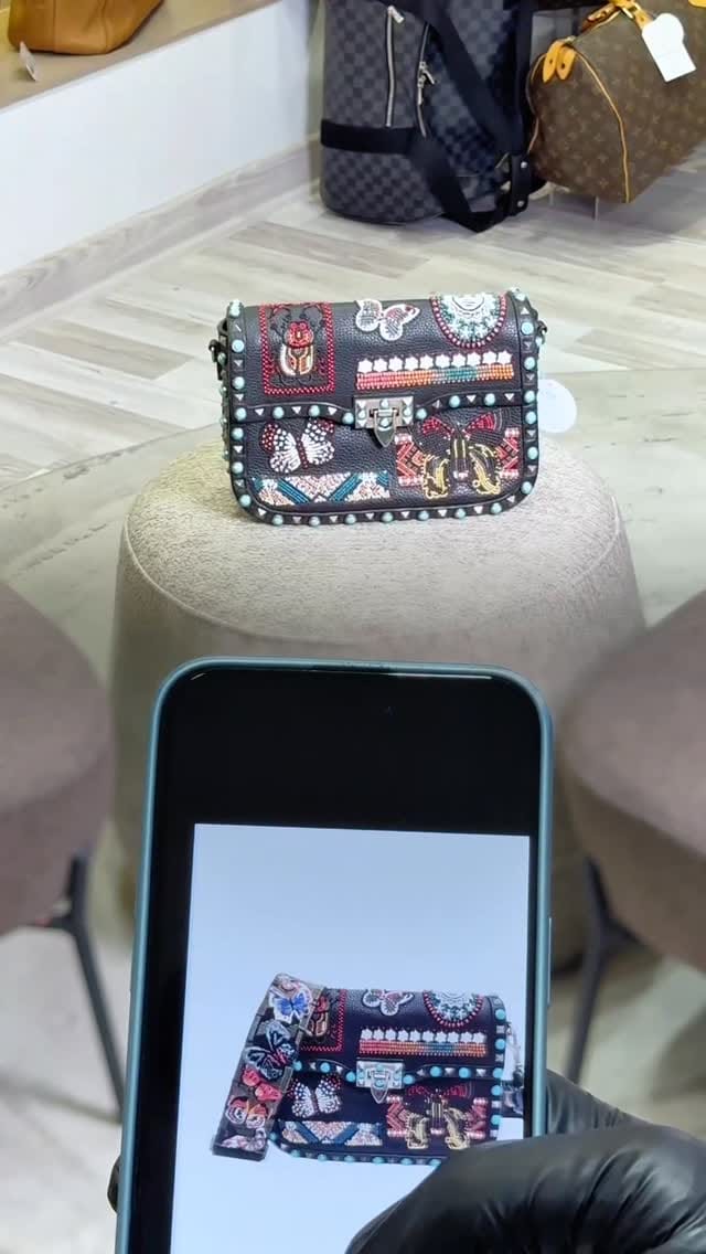 Post 7 by Re-Loved Luxury on Instagram (video)